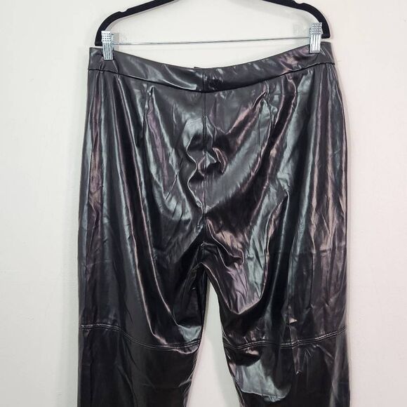 Halston Black Faux Leather Pants NWT Size Medium Black Leather Pants - Picture 5 of 8